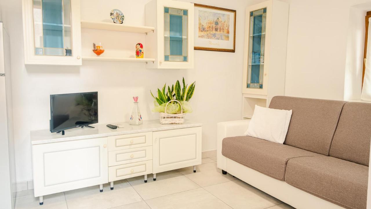 La Casa Di Nonna Agnese - Italian Homing Διαμέρισμα Padenghe sul Garda Εξωτερικό φωτογραφία