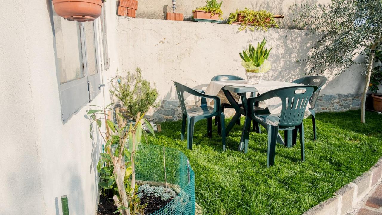 La Casa Di Nonna Agnese - Italian Homing Διαμέρισμα Padenghe sul Garda Εξωτερικό φωτογραφία